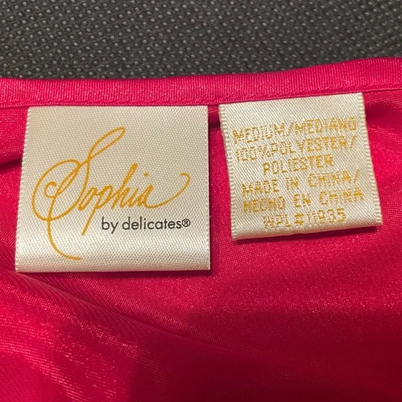 Slip - Picture 3 of 4